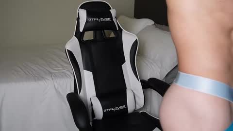 Snapshot of connor_hart chatting on 02.17.25 Connor Hart online show from 02.17.25