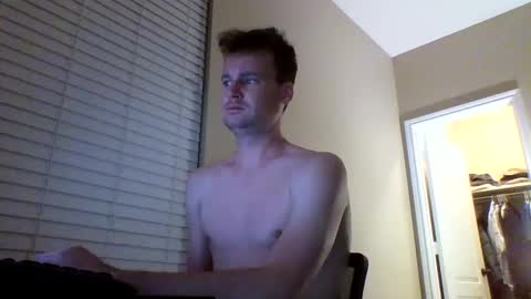 Snapshot of cooldude122222 chatting on 12.15.24 cooldude122222 online show from 12.15.24