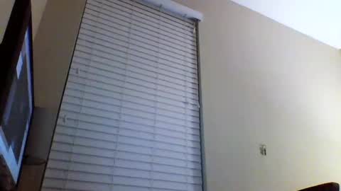 Snapshot of cooldude122222 chatting on 01.29.25 cooldude122222 online show from 01.29.25