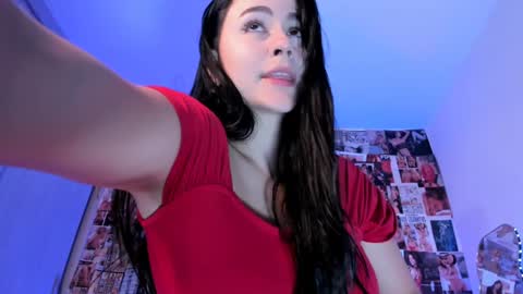 Snapshot of coralinekam1 chatting on 01.28.25 Coralinekam1 online show from 01.28.25