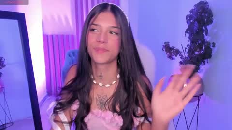 Coral online show from 01.04.25