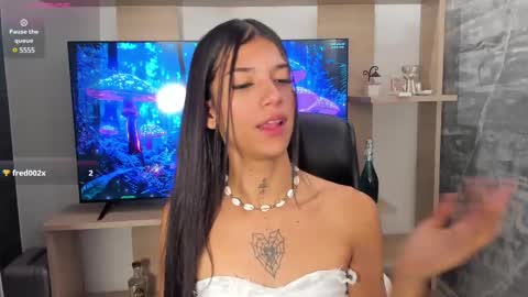 Coral online show from 02.14.25