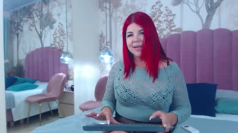 corineray online show from 11.25.25