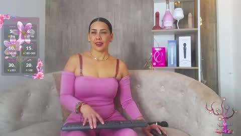 cortney tayler online show from 11.15.25