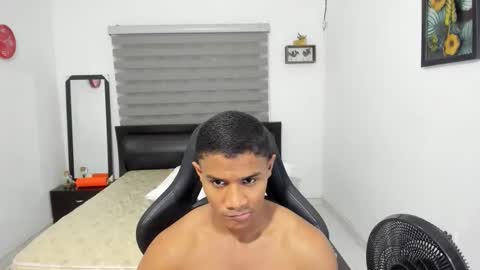 Snapshot of corzoethan chatting on 11.15.25 Ethan online show from 11.15.25