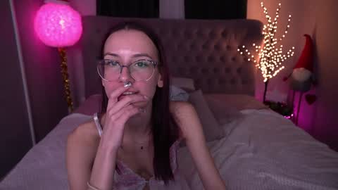 cozymell online show from 01.17.25