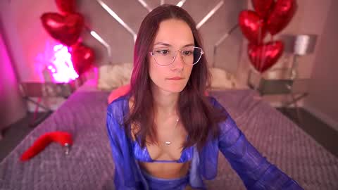 cozymell online show from 02.18.25