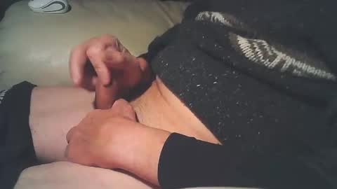 Snapshot of cplmature87 chatting on 12.30.24 cplmature87 online show from 12.30.24