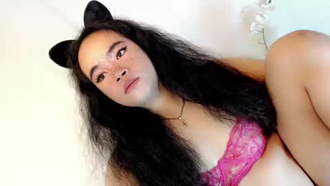 Snapshot of crazy_vixen chatting on 02.05.25 Hot Ayisha online show from 02.05.25