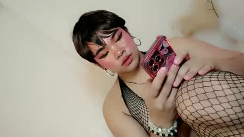Snapshot of crazy_vixen chatting on 03.12.25 Hot Ayisha online show from 03.12.25