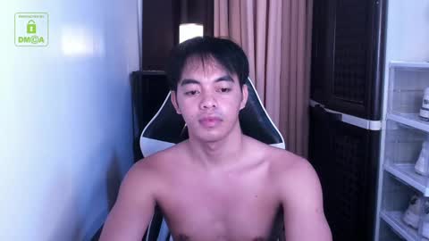 Snapshot of crazyasiancum chatting on 12.17.24 Zion online show from 12.17.24