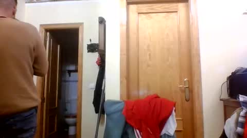 Snapshot of crazyboy44412345 chatting on 09.27.25 crazyboy44412345 online show from 09.27.25