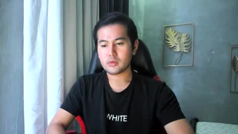 Snapshot of creamynow chatting on 01.06.25 BareCreamyCum online show from 01.06.25