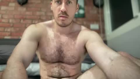 Snapshot of creed271058 chatting on 10.29.25 creed271058 online show from 10.29.25