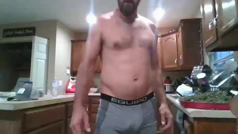 Snapshot of creeksidecouple chatting on 10.13.25 Creeksidecouple online show from 10.13.25