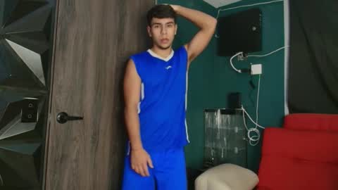 Snapshot of crh58_ chatting on 11.02.25 crh58_ online show from 11.02.25