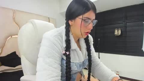 Snapshot of criistaal__ chatting on 02.07.25 Criistaal   online show from 02.07.25