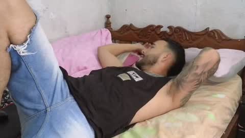 Snapshot of cris_simons chatting on 01.31.25 cris_simons online show from 01.31.25