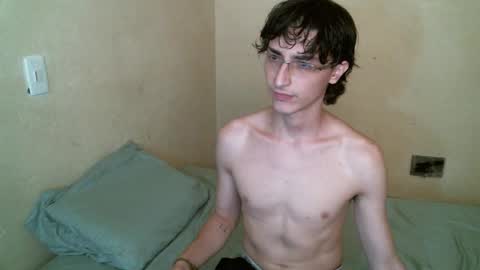 Snapshot of criss_420 chatting on 09.24.25 criss_420 online show from 09.24.25