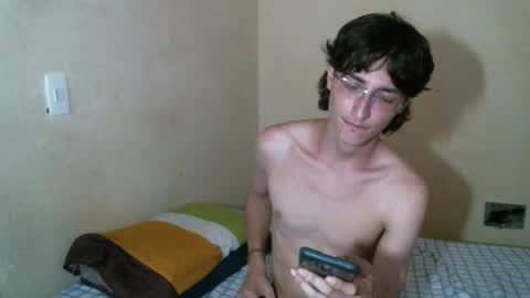 Snapshot of criss_420 chatting on 10.03.25 criss_420 online show from 10.03.25