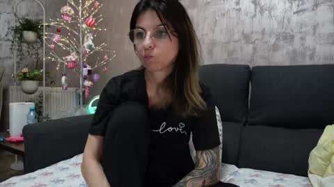 crissy_love online show from 01.02.25