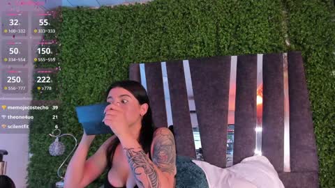 Cristal  online show from 01.16.25