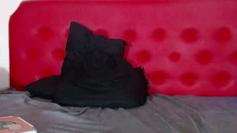 Snapshot of cristian_hot9 chatting on 11.24.25 cristian hot9 online show from 11.24.25