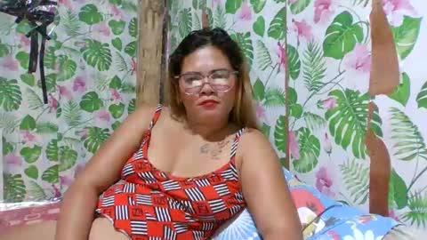 Snapshot of cristine316 chatting on 02.28.25 cristine316 online show from 02.28.25