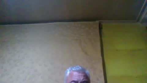 Snapshot of crmperez chatting on 12.19.24 crmperez online show from 12.19.24