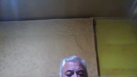 Snapshot of crmperez chatting on 01.17.25 crmperez online show from 01.17.25