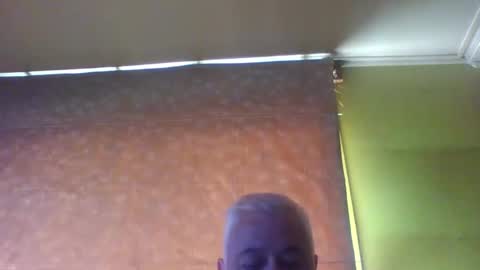 Snapshot of crmperez chatting on 02.08.25 crmperez online show from 02.08.25