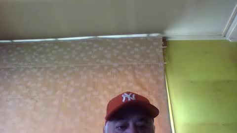 Snapshot of crmperez chatting on 03.08.25 crmperez online show from 03.08.25