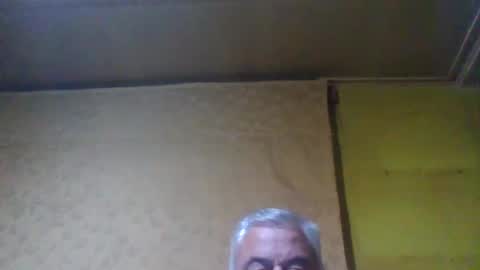 Snapshot of crmperez chatting on 03.11.25 crmperez online show from 03.11.25