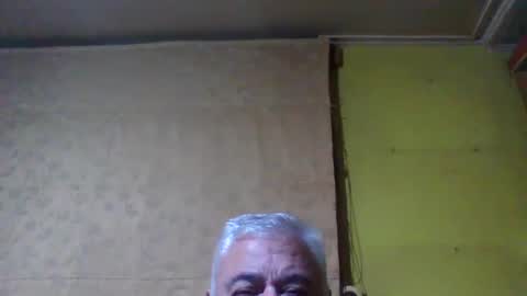 Snapshot of crmperez chatting on 10.11.25 crmperez online show from 10.11.25