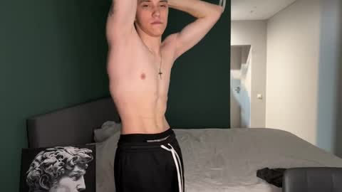 Snapshot of cronck52 chatting on 11.19.25 cronck52 online show from 11.19.25