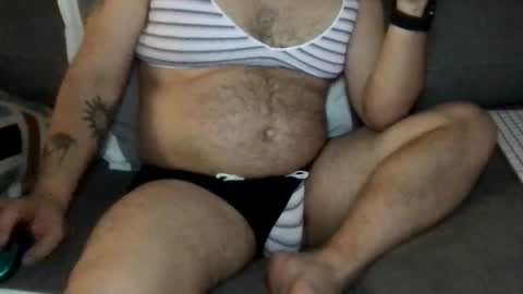 Snapshot of crossdressercrowe chatting on 02.13.25 Insta theramonacrowecd online show from 02.13.25