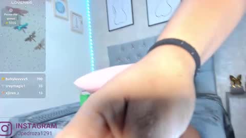 Snapshot of crystal_beennz chatting on 02.23.25 online show from 02.23.25