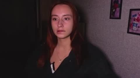 Snapshot of crystallkris chatting on 11.16.25 Kristina online show from 11.16.25