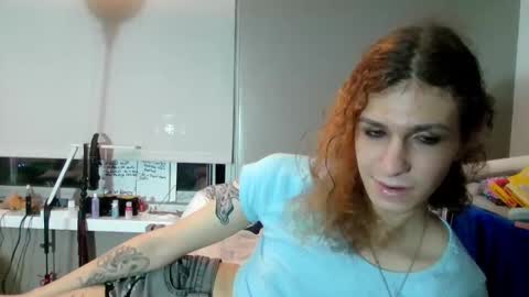 Snapshot of cuddleavenue chatting on 10.15.25 cuddleavenue online show from 10.15.25