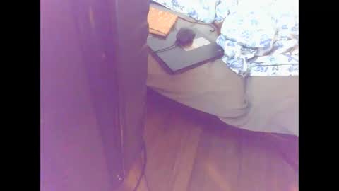 Snapshot of cumslutboi27 chatting on 10.12.25 cumslutboi27 online show from 10.12.25