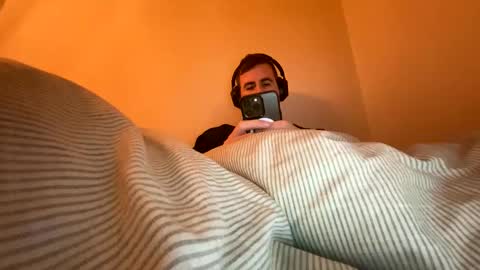 Snapshot of cumxdaddy chatting on 09.18.25 cumxdaddy online show from 09.18.25