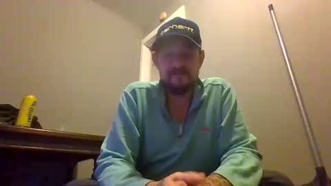 Snapshot of cuntreeboy68 chatting on 12.02.24 Bash online show from 12.02.24