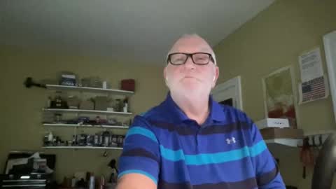 Snapshot of curo69 chatting on 12.11.24 ALAN online show from 12.11.24