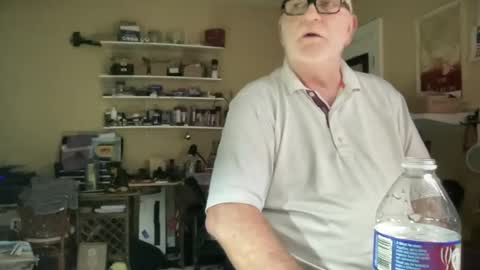 Snapshot of curo69 chatting on 02.28.25 ALAN online show from 02.28.25