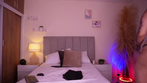 Samantha online show from 02.19.25