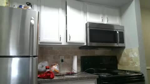 Snapshot of curvyychocolate chatting on 01.22.25 curvyychocolate online show from 01.22.25