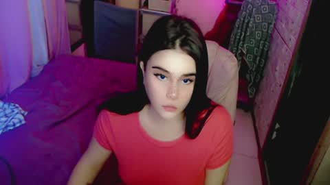 Snapshot of cute_candace chatting on 01.03.25 indianadollbaby online show from 01.03.25