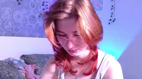 Snapshot of cute_cate404 chatting on 09.18.25 Cute Cate404 Kate online show from 09.18.25