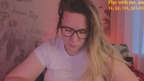Snapshot of cute_darina chatting on 01.27.25 Everyday stream in the same time online show from 01.27.25