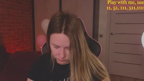 Snapshot of cute_darina chatting on 02.15.25 Everyday stream in the same time online show from 02.15.25